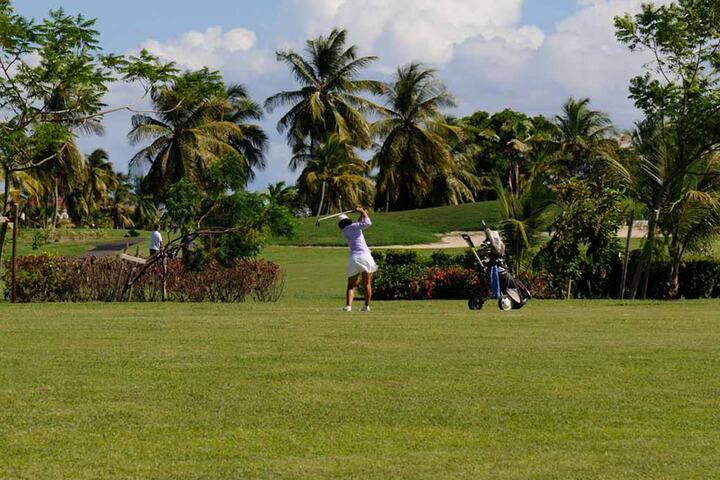 Golf 17 of 28