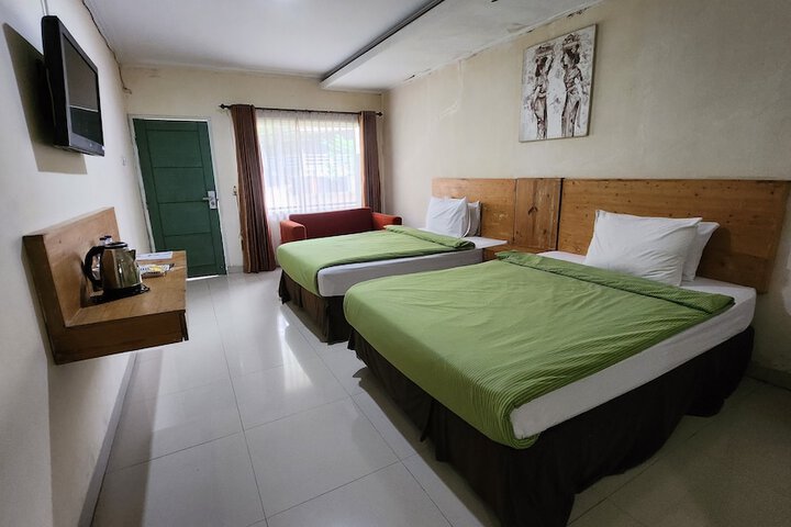 Room 49 of 184
