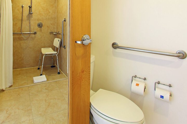 Room 10 of 49