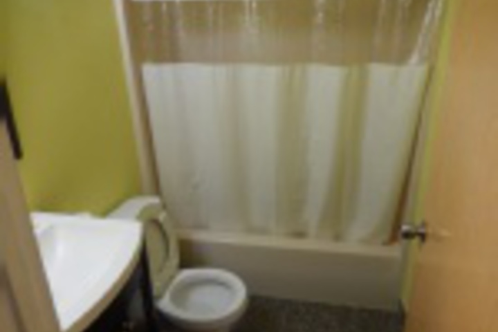 Room 124 of 131