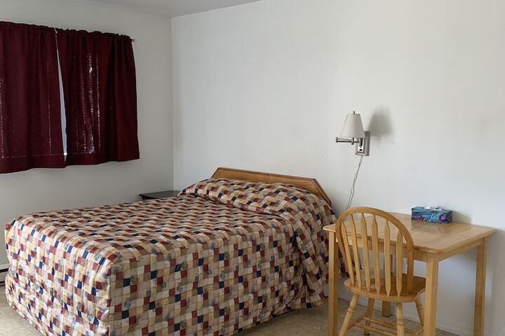 Room 15 of 25