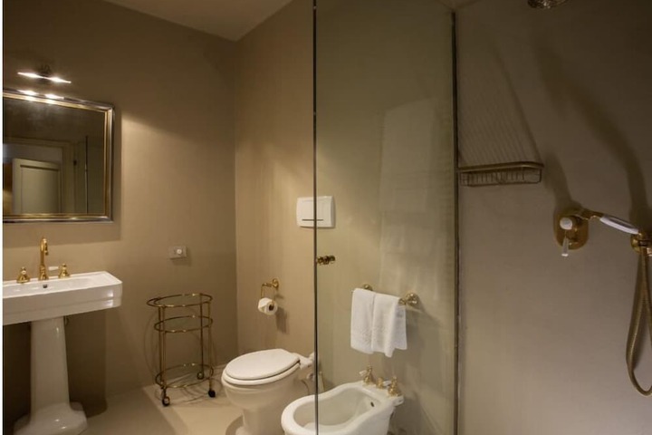 Room 14 of 51