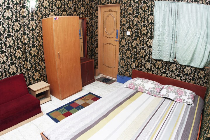 Room 3 of 19