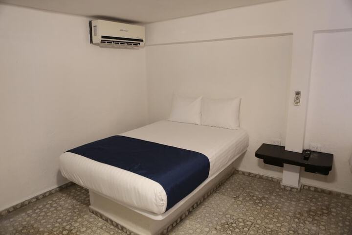 Room 15 of 49