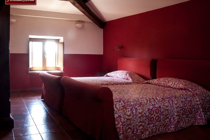 Room 13 of 29