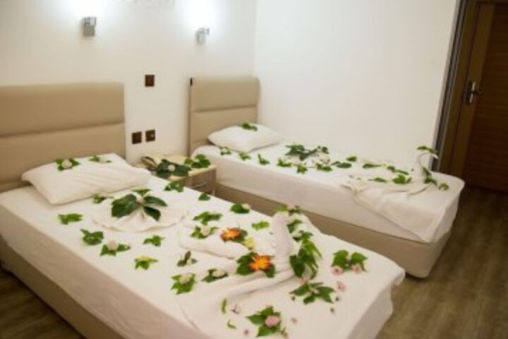 Room 5 of 29