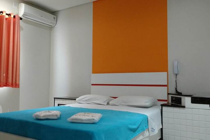 Room 10 of 30