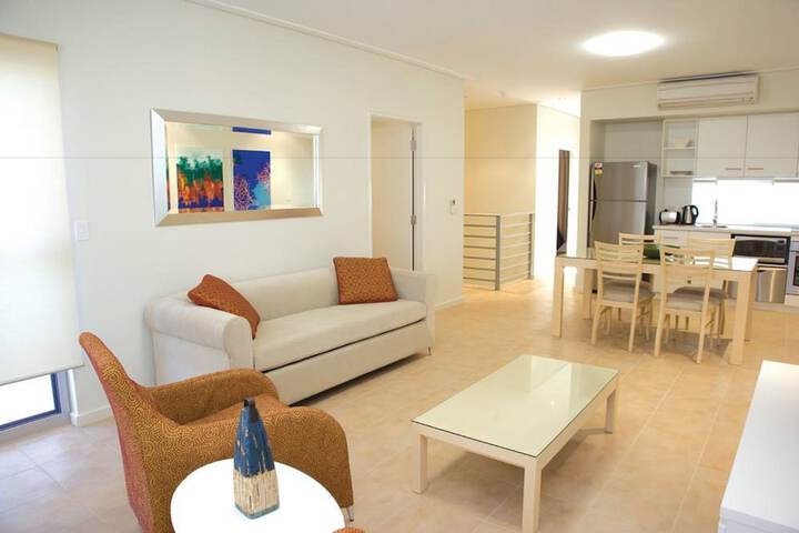 Room 16 of 28