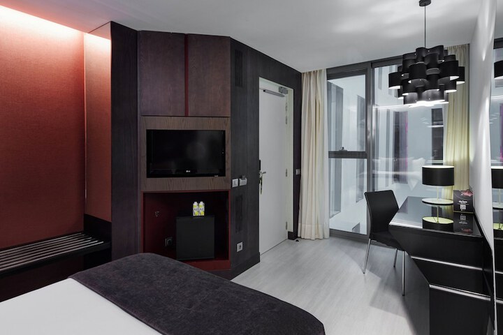 Room 13 of 59