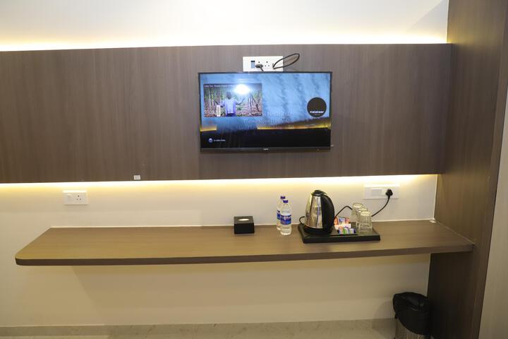 Room 19 of 36