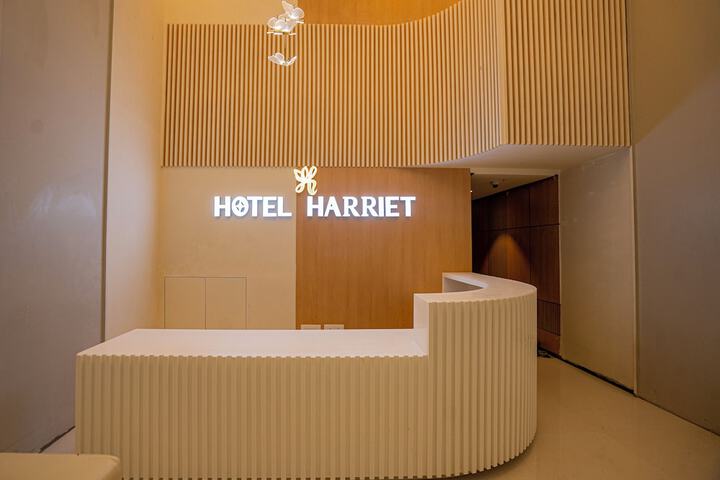 Hotel Interior 3 of 72