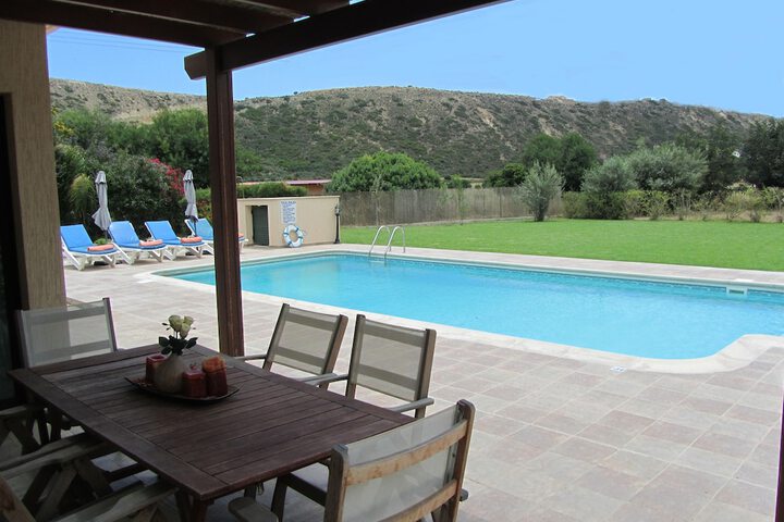 Terrace/Patio 13 of 17