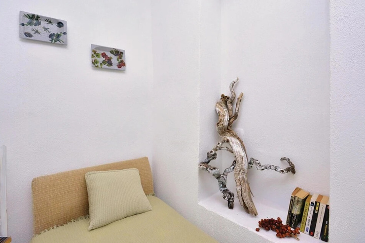 Nice Home in Podstrana with Hot Tub WiFi & 4 Bedrooms