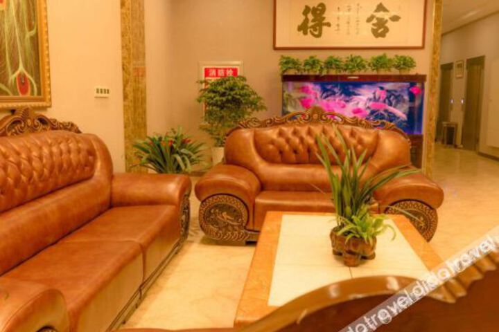 Hotel Interior 5 of 28