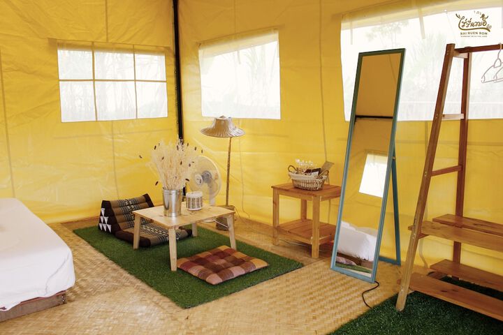 Room 3 of 61