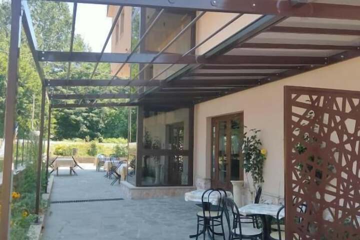 Terrace/Patio 5 of 14