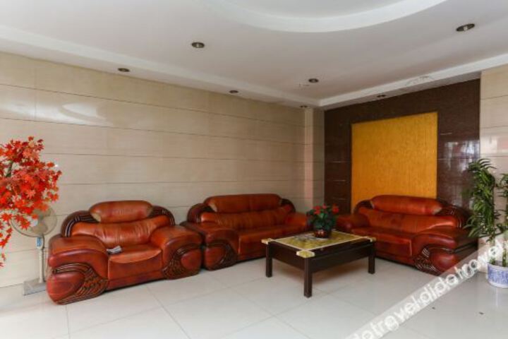Hotel Interior 7 of 14