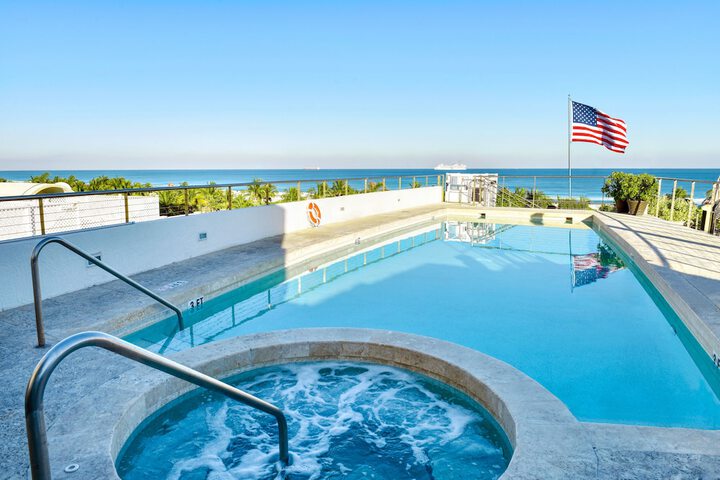 Rooftop pool