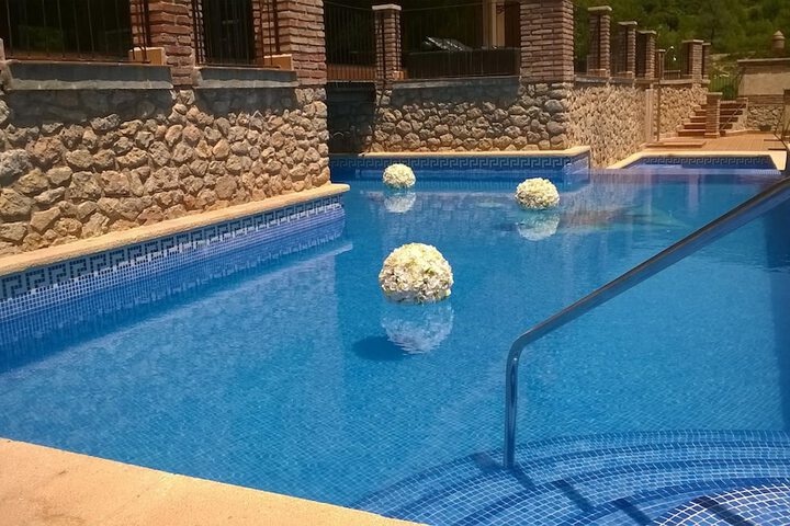 Pool Hotel