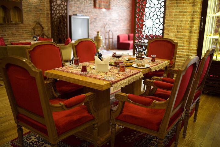 Breakfast/Coffee Service 128 of 160