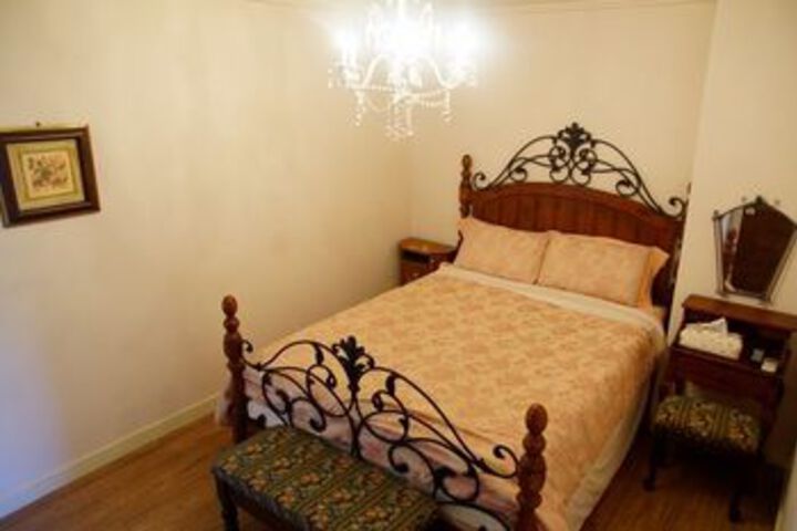 Room 26 of 64