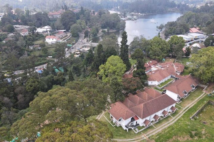 The Tredis Heritage by the Lake