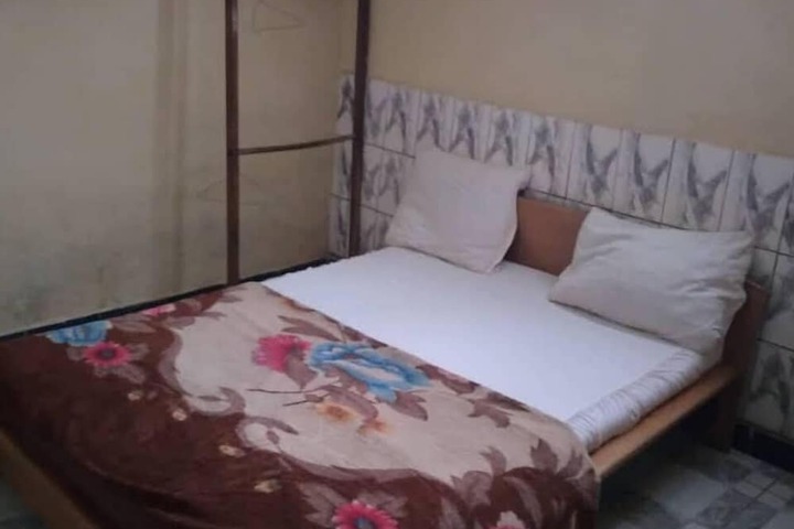 Room 3 of 4