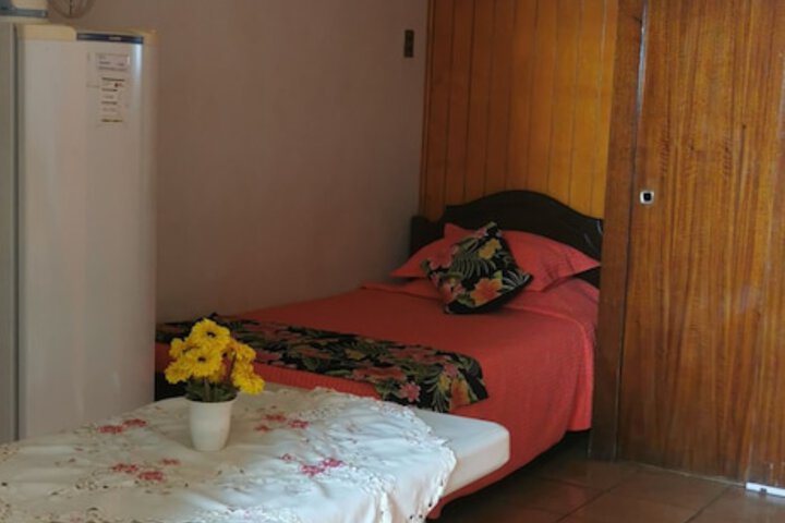 Room 13 of 48