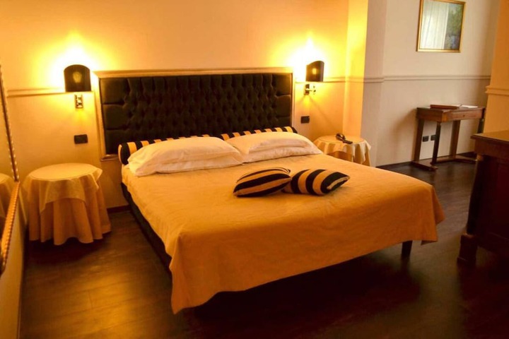 Room 38 of 110