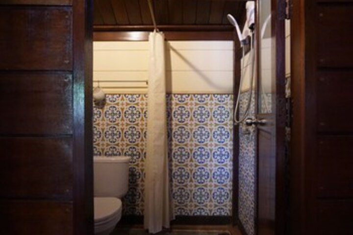 Room 5 of 21