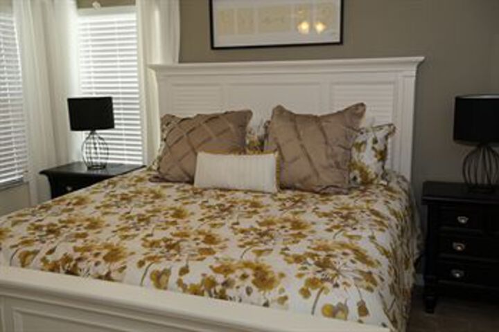 Room 16 of 31