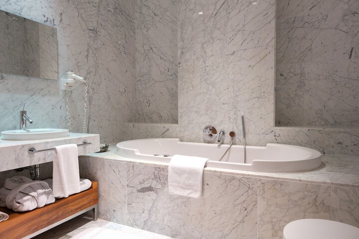 Bath Interior