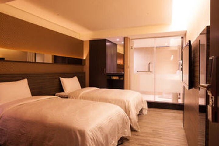 Room 21 of 22