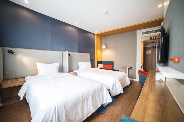 Image of Holiday Inn Express Nanjing Xuanwu Lake by IHG