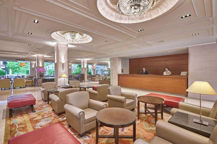 Guest Lobby