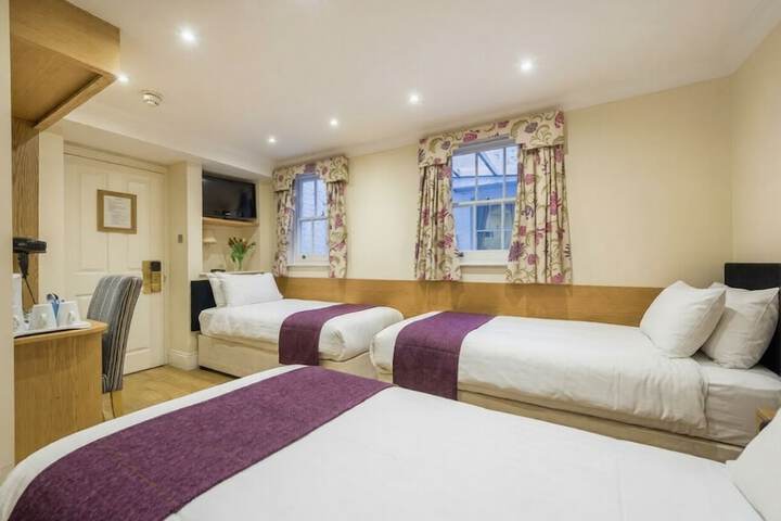 Room 15 of 24