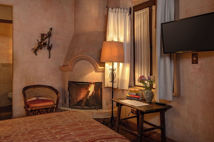 Room 15 of 51