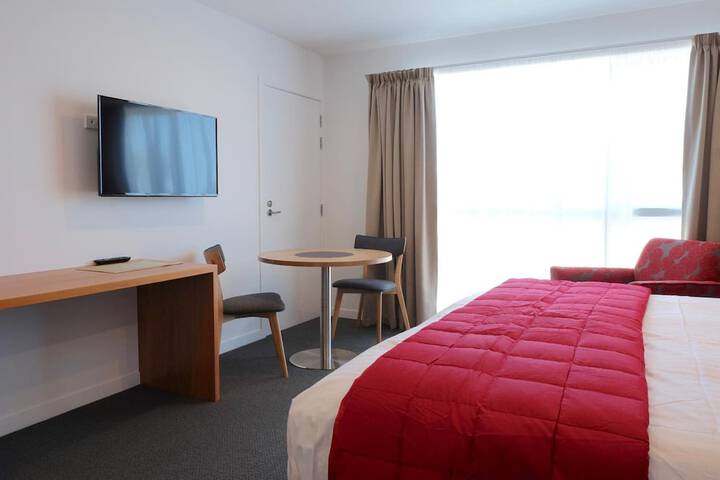 Room 12 of 47