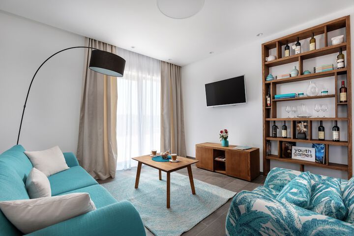 Room 21 of 62