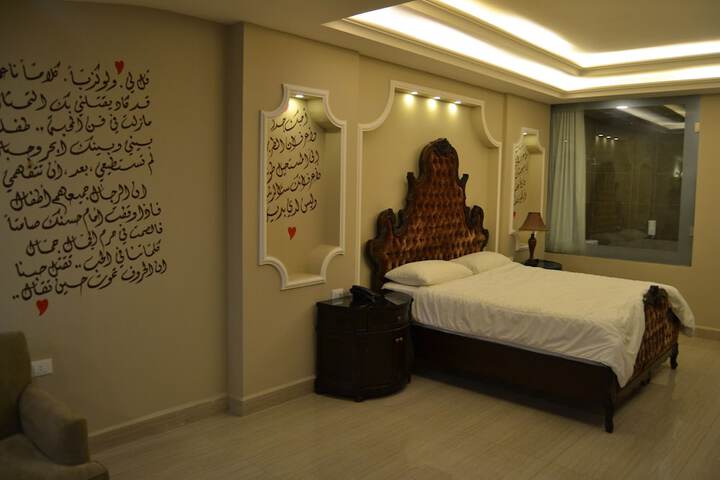 Room 21 of 52