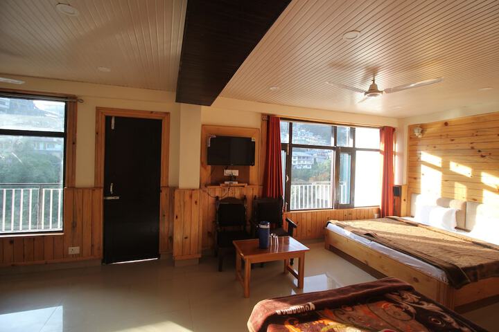 Room 20 of 35