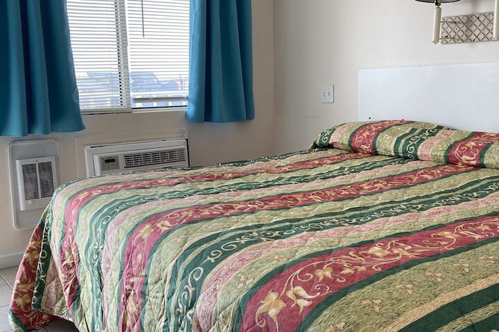 Room 8 of 53
