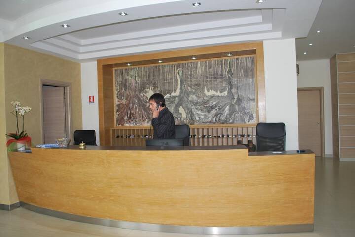 Guest Lobby
