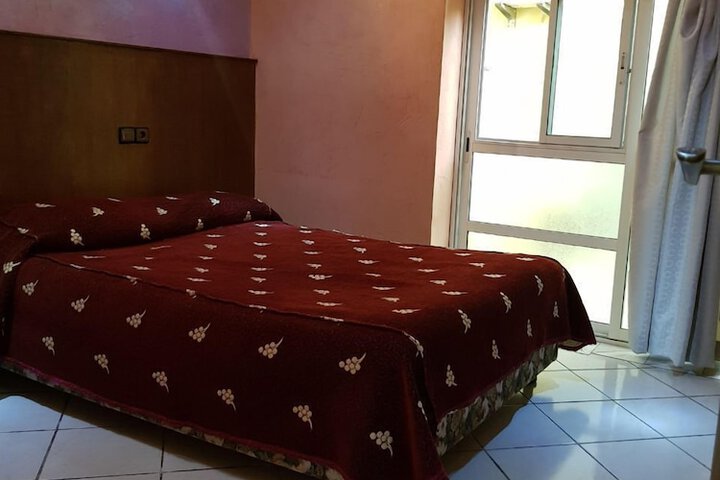 Room 11 of 92