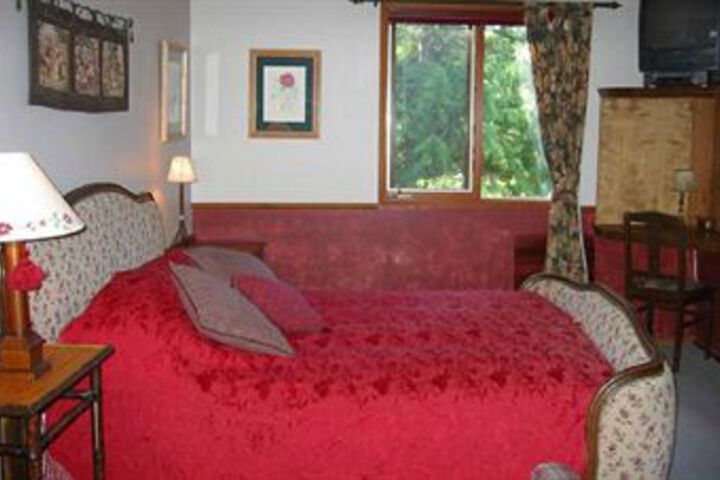 Room 8 of 23