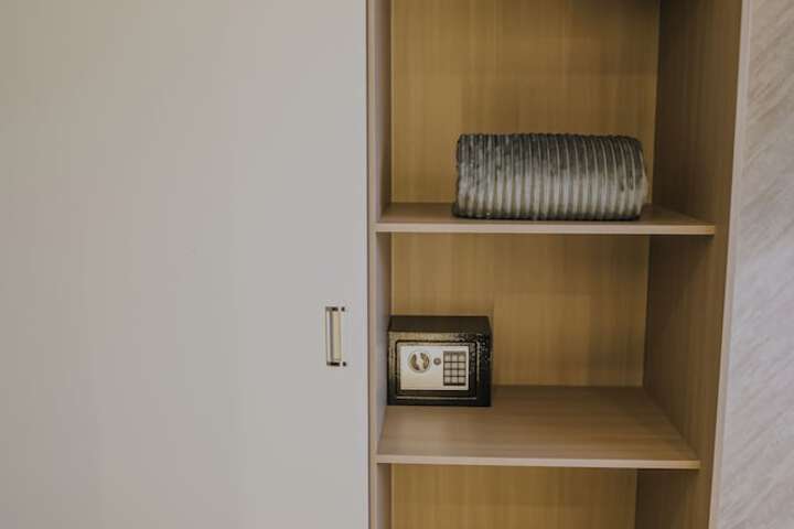 Room 18 of 95