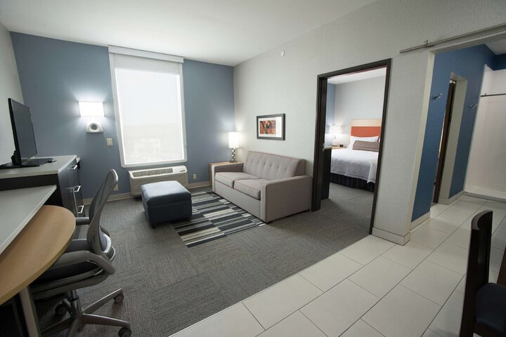 Room 12 of 30