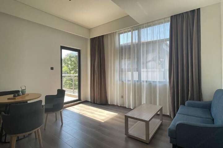 Room 55 of 86