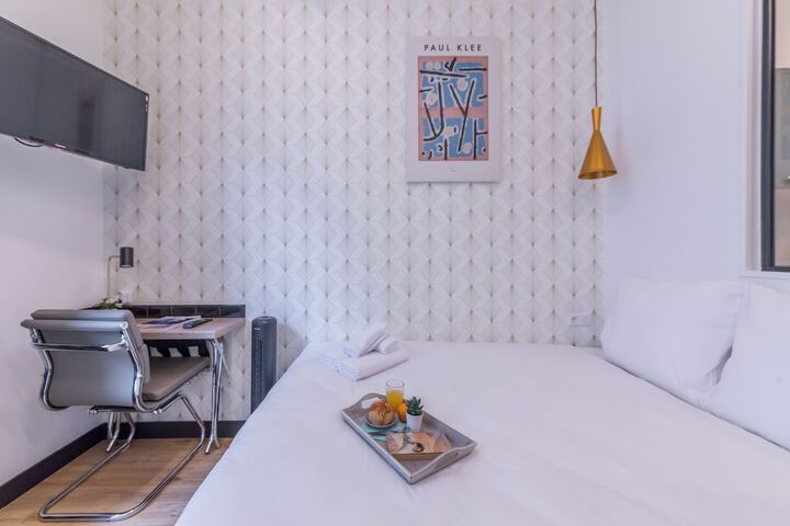Room 38 of 171