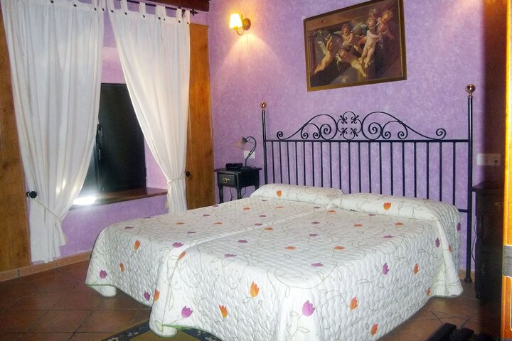 Room 9 of 74